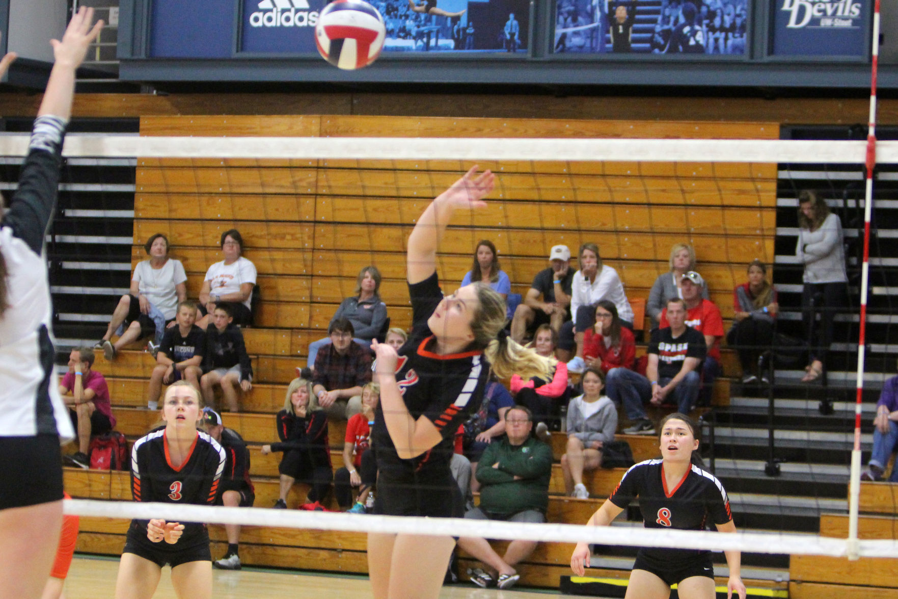 Prep volleyball sprawl at UW-Stout 8-31-19